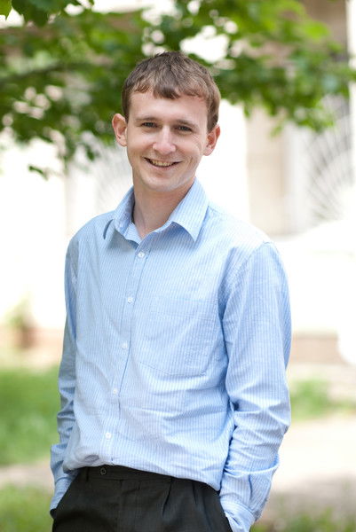 Антон Захаров