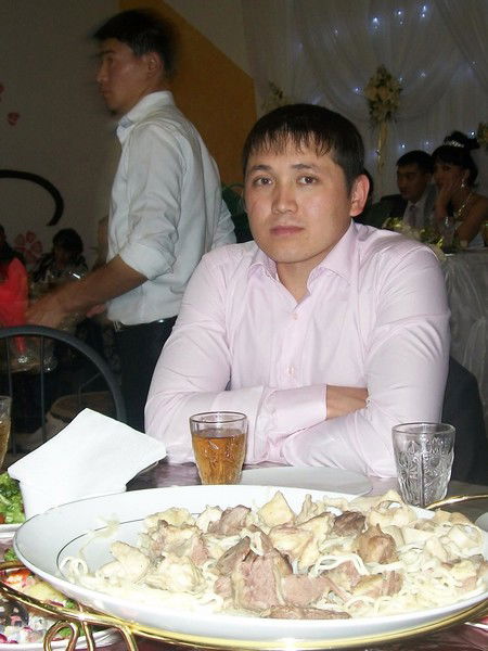 Султан Сериков