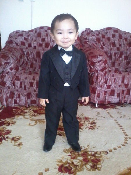 Адлет Искаков