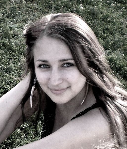 Оленька Куницкая