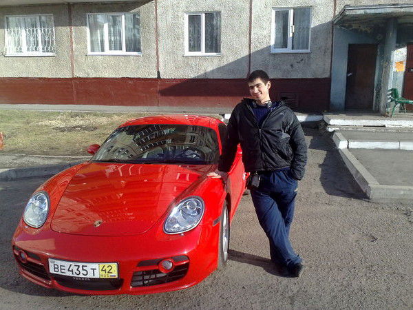 Илья Горланов