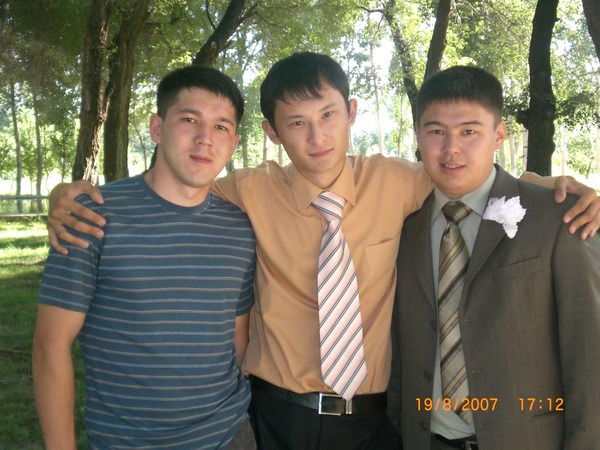 Адлен Аманжанов