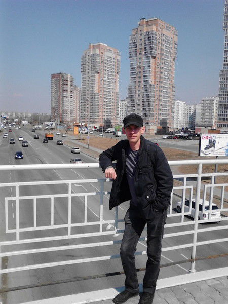 Роман Петров