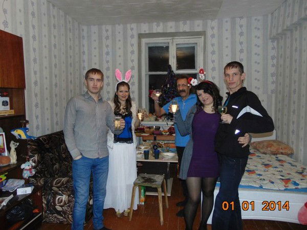 Весёлый)) *****