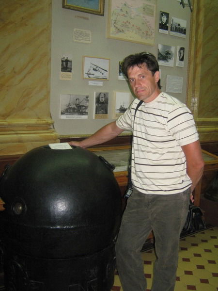 Валерий Новиков