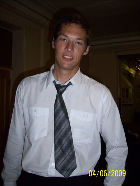 Александр Волгин