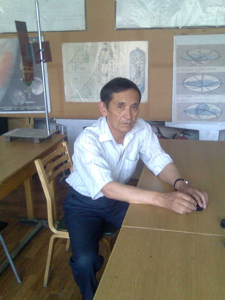 Манас Сатанов