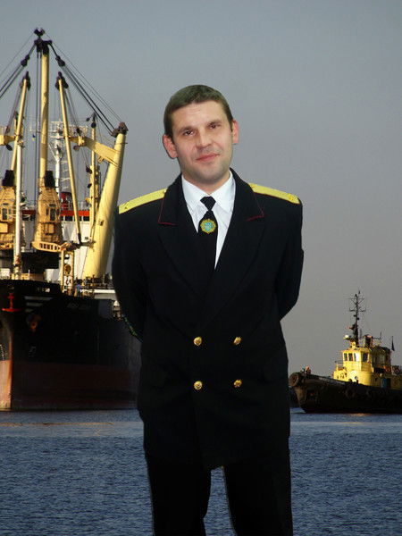 Александр Шаповалов