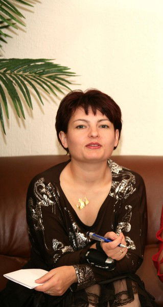 Елена Переверзева