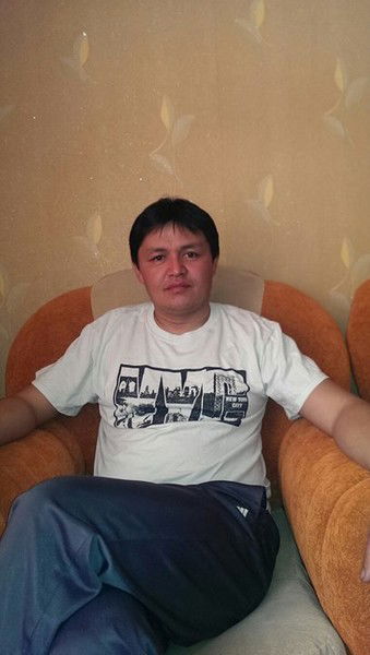 Муратбек Мешелулы