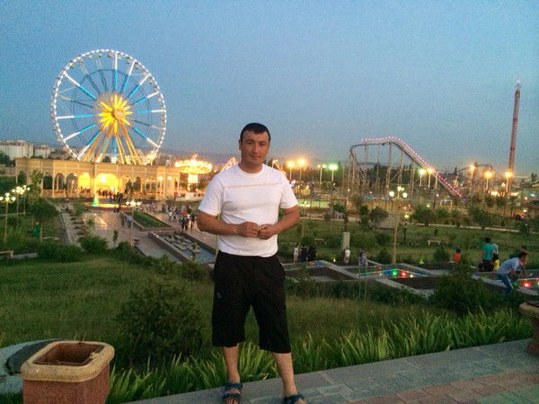 Азал Якубов