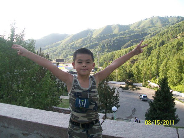 Ильяс Aмутов