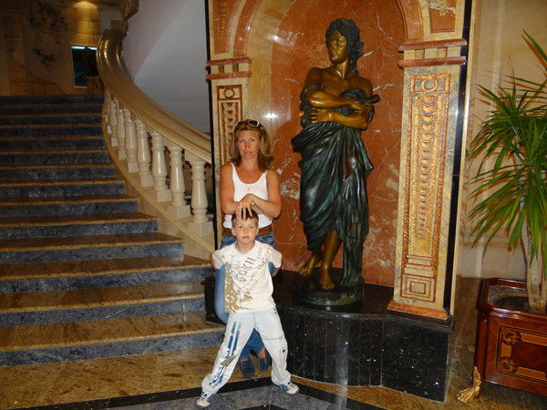 Елена Золото