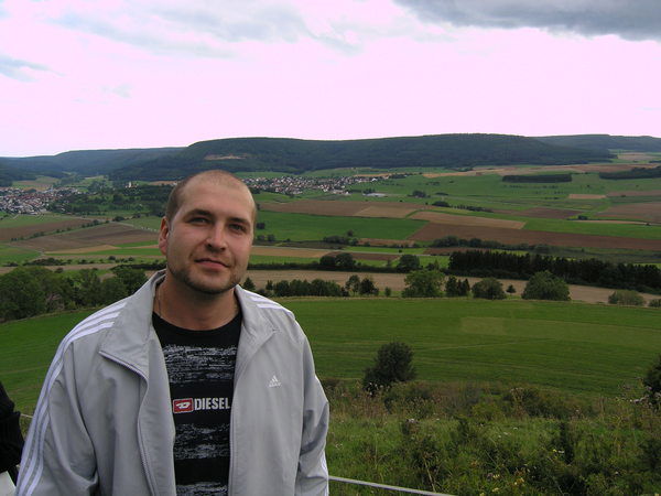 Михаил Тарасов