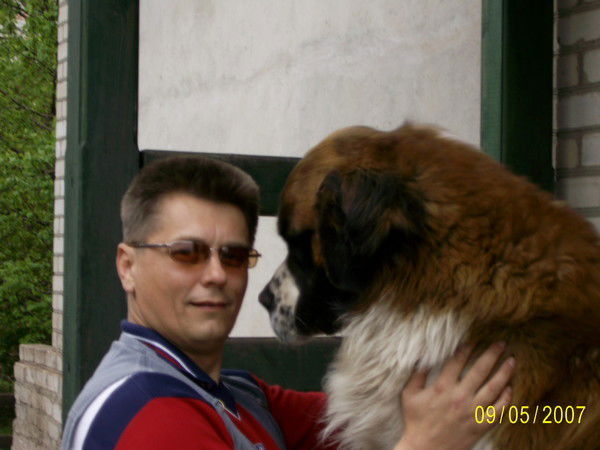 Олег Кононенко