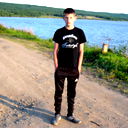 (Максим )