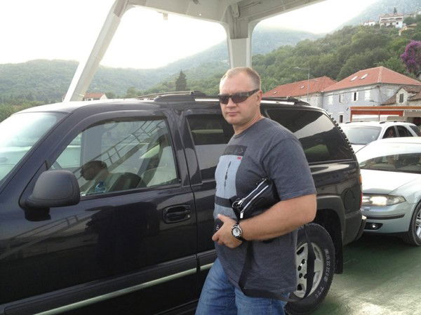 Олег Ощепков