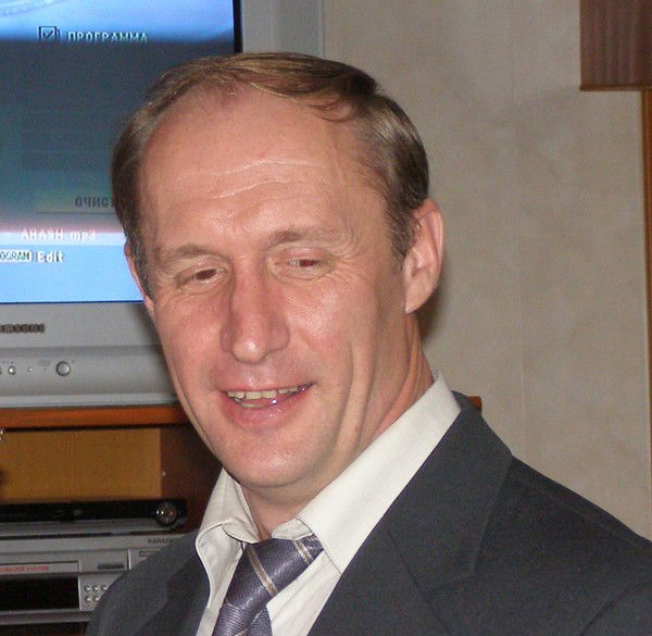 Неизвестно Неизвестно