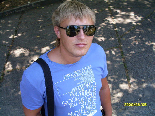 Леша Зазулин