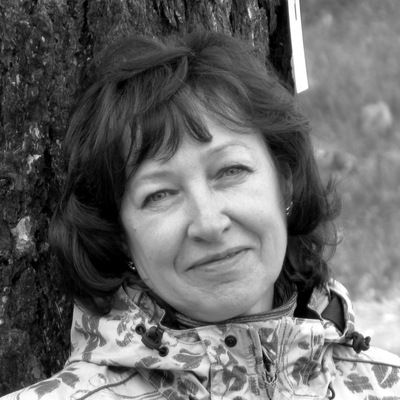 Любовь Сухомлинова