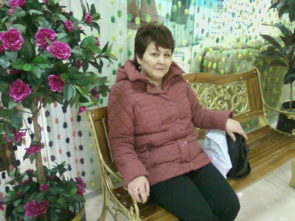 Оля Алданова