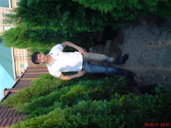 Эркин Карабаев