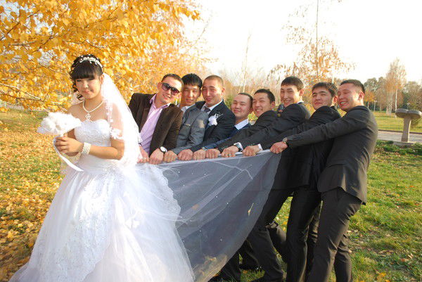 Айнур Демебаева