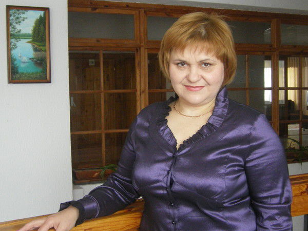 Лариса Мельник