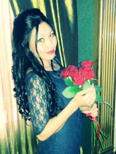 Индира Алтынова