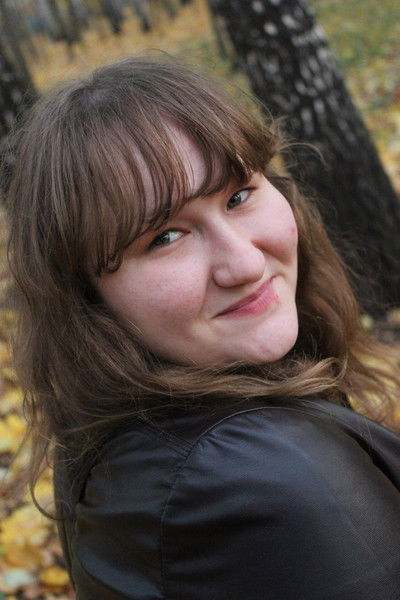 Елена Плахутина