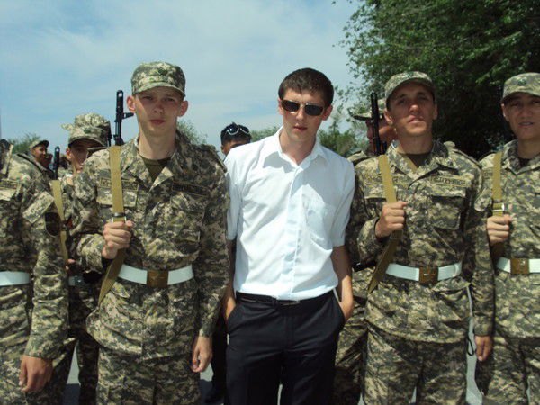 Санька Толстых