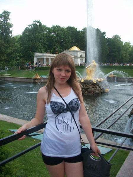 Анна Елисеева