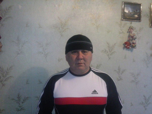 Торлан Бикенев