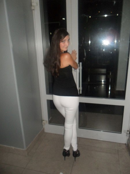 Юленька Комлова