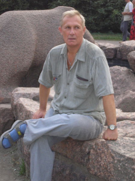 Павел Иванов