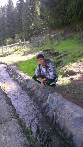 Aydinbek Xodjamyarov