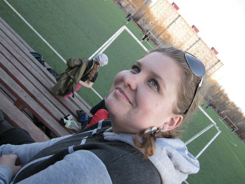 Елена Никонова