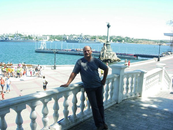 Владимир Сауц