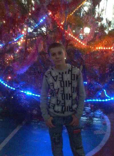 Владик Овчаров