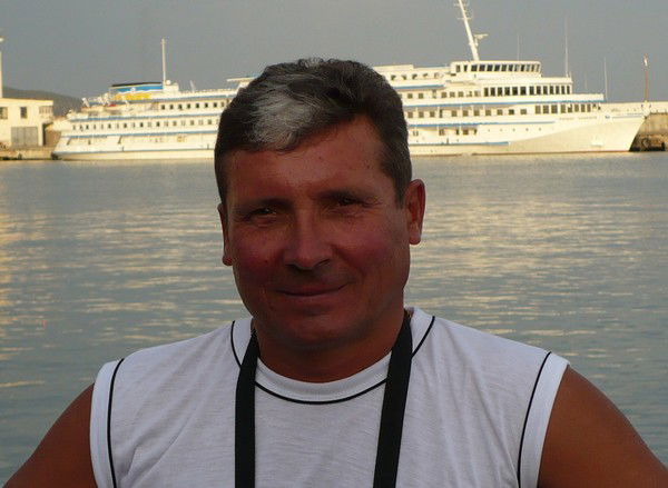 Александр Криворот