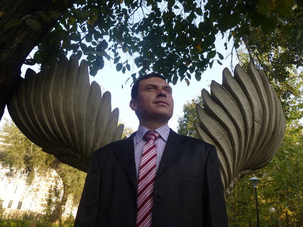 Изет Халилов