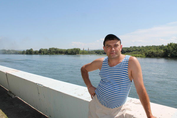 Иван Кузнецов