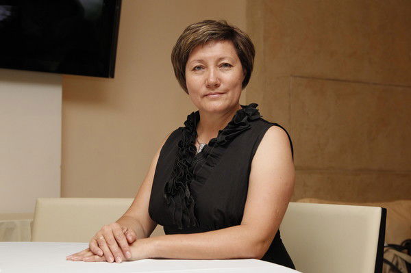 Елена Шустова