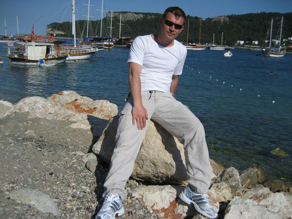 Георгий Тихомиров