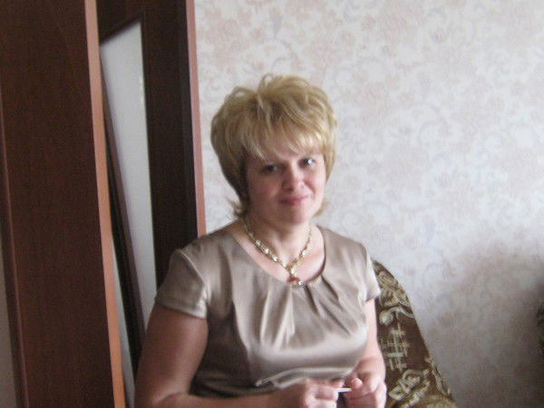 Елена Молокова