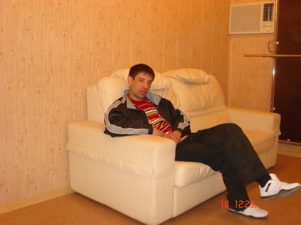 Александр Вольский