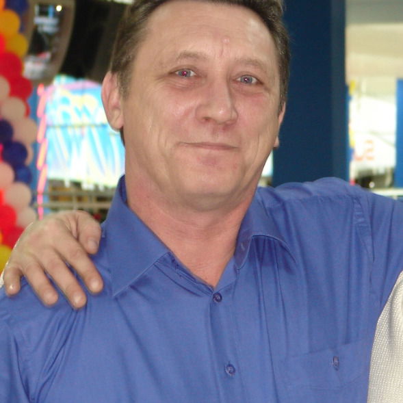 Олег Качнов