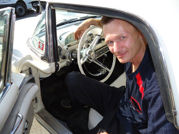 Александр Подыниногин