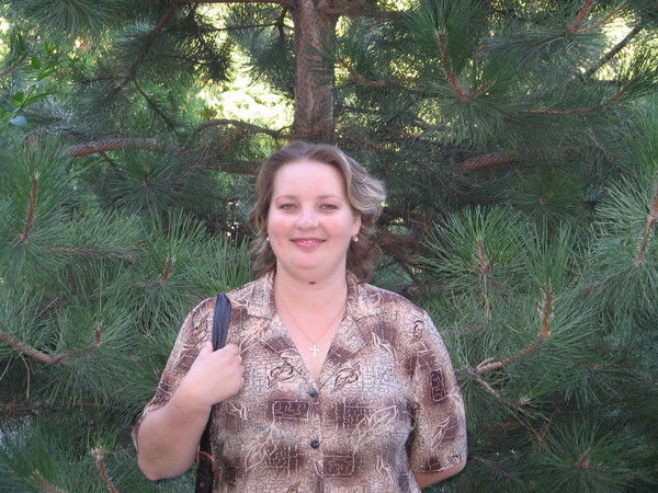 Лусанна Шерьярова