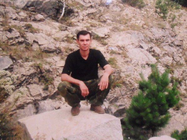 Игорь Алоев